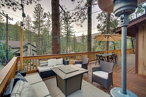 Peaceful & Idyllic Forest Cabin w/ Pool Table