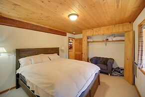 Peaceful & Idyllic Forest Cabin w/ Pool Table