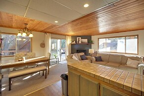 Peaceful & Idyllic Forest Cabin w/ Pool Table