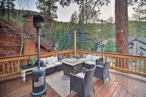 Peaceful & Idyllic Forest Cabin w/ Pool Table