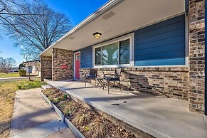Chic Bentonville Home ~ 1 Mi From Downtown!