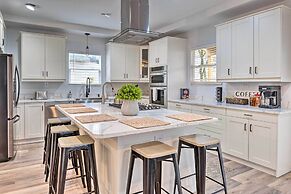 Indianapolis Vacation Home: 3 Mi to Dtwn!