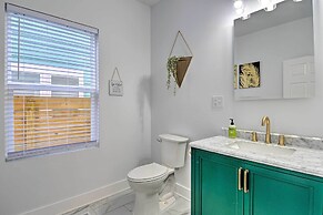 Indianapolis Vacation Home: 3 Mi to Dtwn!