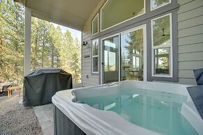 New Meadows Golf Resort Vacation Rental w/ Hot Tub