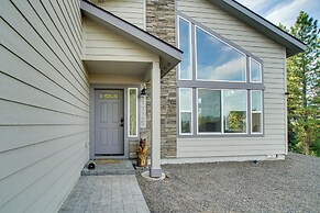 New Meadows Golf Resort Vacation Rental w/ Hot Tub