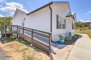 Lakeview Edgemont Escape w/ Fire Pit + Grill!