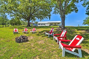 Lakeview Edgemont Escape w/ Fire Pit + Grill!