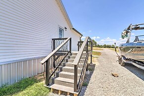 Lakeview Edgemont Escape w/ Fire Pit + Grill!