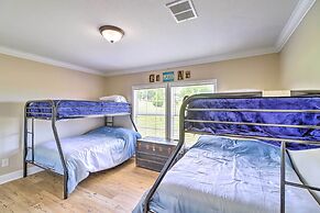 Lakeview Edgemont Escape w/ Fire Pit + Grill!