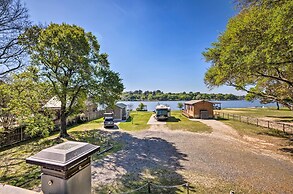 Newly Built Lake Conroe Vacation Rental w/ Dock!