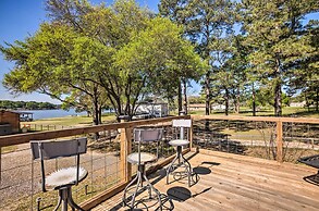 Newly Built Lake Conroe Vacation Rental w/ Dock!