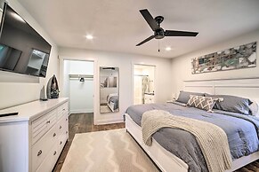 Newly Built Gilletts Lake Gem: Dock & Hot Tub