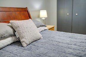 Modern Yankton Apartment Near Riverside Park!