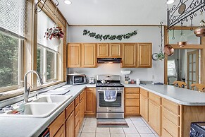 Quiet Lakefront Grand Rapids Cabin on 5 Acres