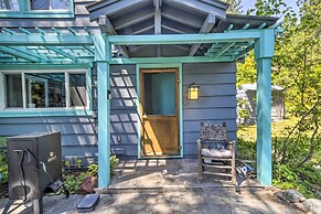 Scenic Lake Almanor Home w/ Mountain Views!