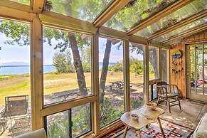 Scenic Lake Almanor Home w/ Mountain Views!