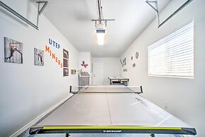 Modern El Paso Home w/ Backyard & Fire Pit!