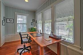 Houston Montrose Home: Walk to Bars & Restaurants!