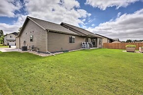 Rapid City Home w/ Patio < 5 Mi to Downtown!