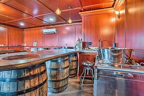 Quincy Home on Lavender Farm w/ River Views!