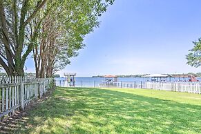 Cedar Creek Reservoir Home w/ Private Dock!