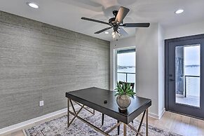 Luxury Lake Granbury Cliffside Home w/ Deck!