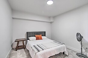 Picturesque Moses Lake House w/ Boating Dock