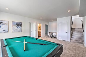 Picturesque Moses Lake House w/ Boating Dock