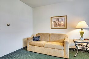 Pigeon Studio, Close to Saginaw Bay Waterfront!