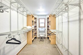 Serene Monument Sanctuary w/ Patio & Fire Pit!