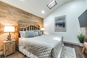 'moondance' Ruidoso Retreat w/ Hot Tub & Views!