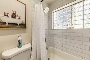 'moondance' Ruidoso Retreat w/ Hot Tub & Views!