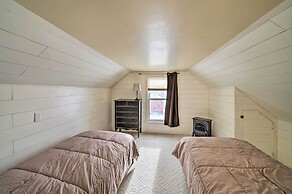 'the Farmstead' on 10 Acres w/ Mountain Views!