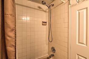 Simple North Wildwood Condo - Steps to Beach!