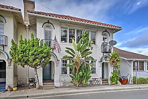 Sunny Catalina Island Home - Steps to Avalon Bay!