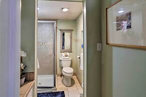 Sunny Catalina Island Home - Steps to Avalon Bay!