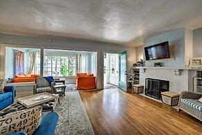 Sunny Catalina Island Home - Steps to Avalon Bay!