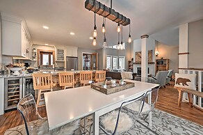 Updated Condo Next to Burke Mountain Bike Trails!