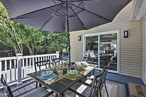 Fire Pit + Furnished Deck: Serene Tobyhanna Escape