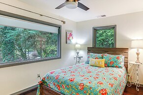 Mckenzie Bridge Cabin: River & Hiking Access!