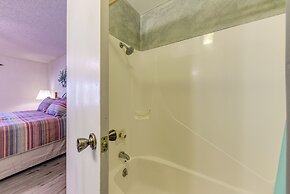 Ruidoso Condo w/ Golf View ~ 17 Mi to Ski Apache!