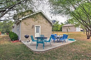 Half Mi to Yacht Club: Home by Perry Lake!