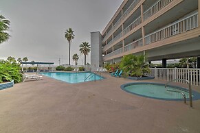 Oceanfront Corpus Christi Condo: Resort Perks!