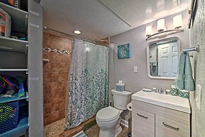 Oceanfront Corpus Christi Condo: Resort Perks!