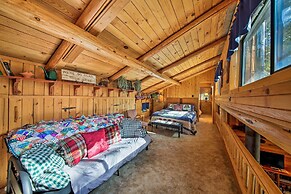 Private 'yaak River Hideaway' w/ Deck & Mtn Views!