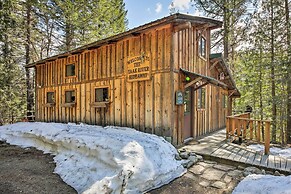 Private 'yaak River Hideaway' w/ Deck & Mtn Views!