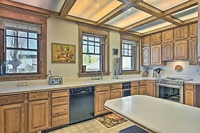 Spacious 'old Saguache Manor' - Built in 1914