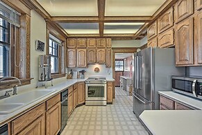 Spacious 'old Saguache Manor' - Built in 1914