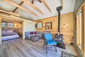 Quaint Oakland Getaway on East Pond Lake!