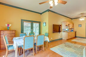 Riverfront Hayesville Retreat: Fishing & Kayaking!